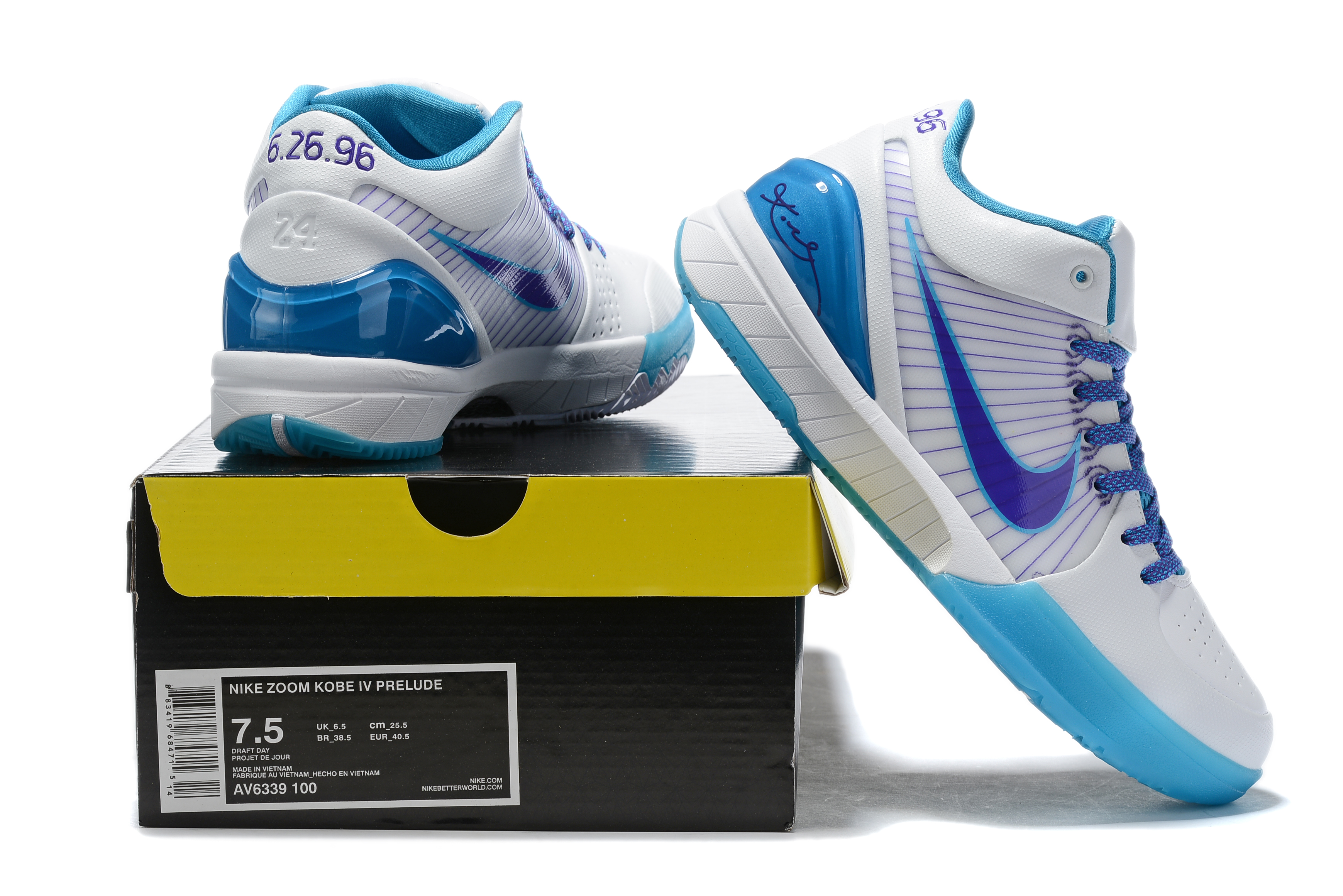 KOBE Sneaker 4