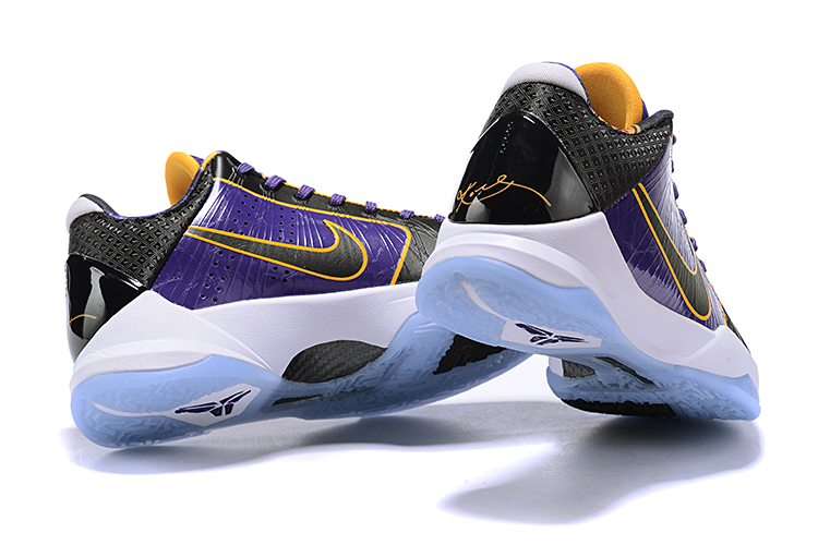 KOBE Sneaker 5