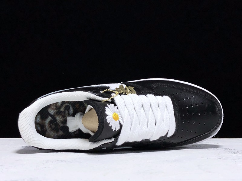 PEACEMINUSONE x Nike Air Force 1 AQ3692-001