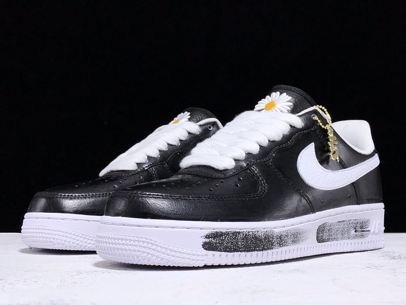 PEACEMINUSONE x Nike Air Force 1 AQ3692-001