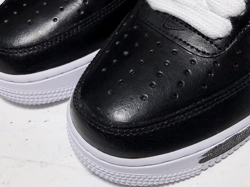 PEACEMINUSONE x Nike Air Force 1 AQ3692-001