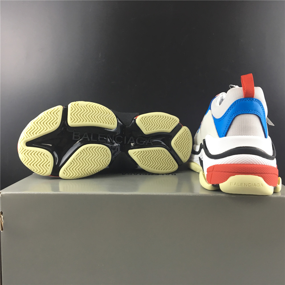 BLG TRIPLE S OLD WHITE POWDER  BLUE  BLACK