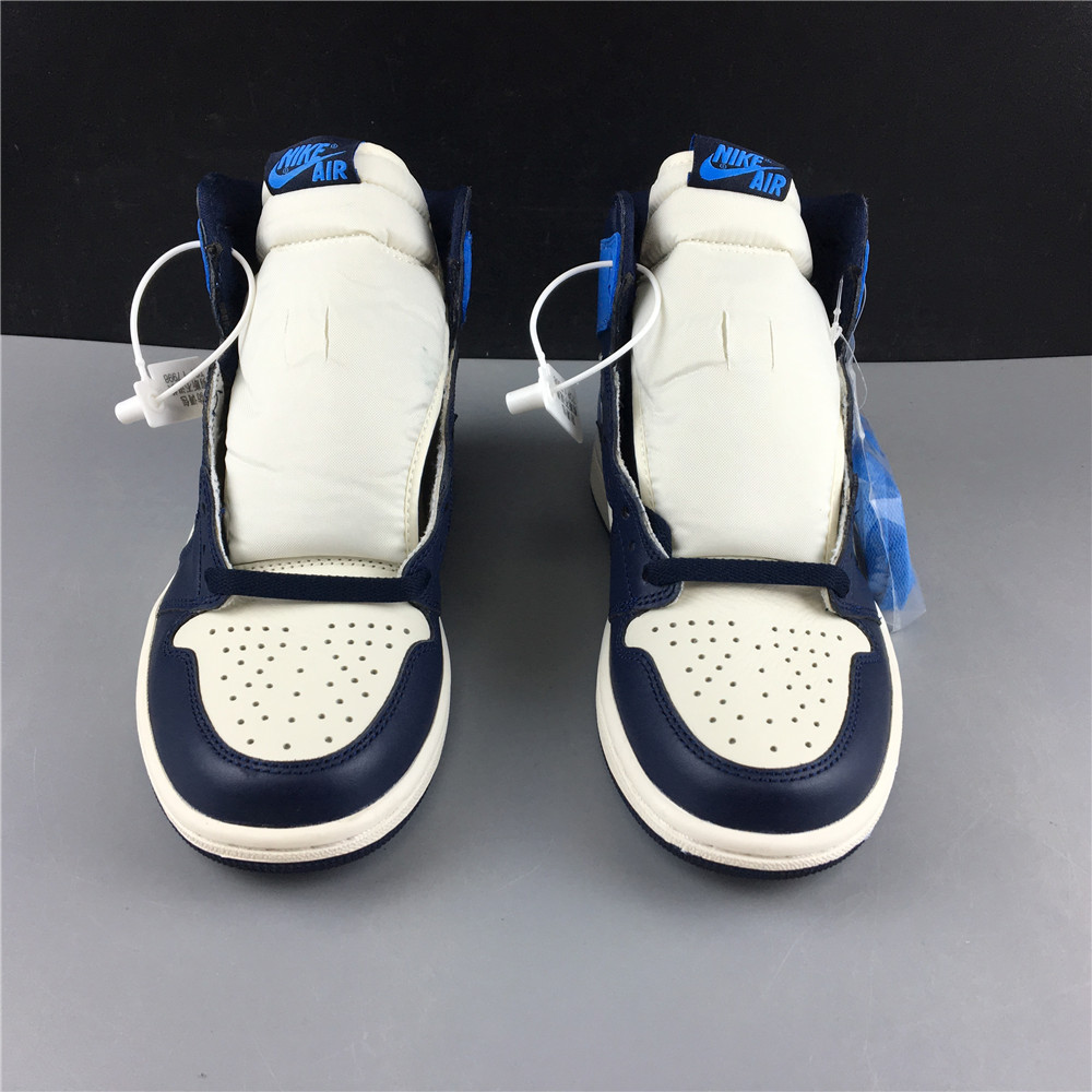 AIR JORDAN 1 OBSIDIAN 555088-140