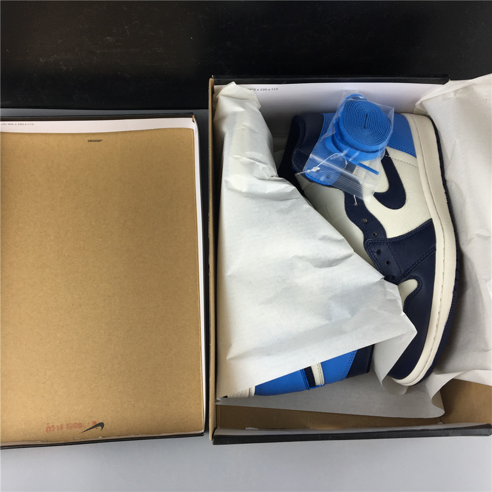 AIR JORDAN 1 OBSIDIAN 555088-140