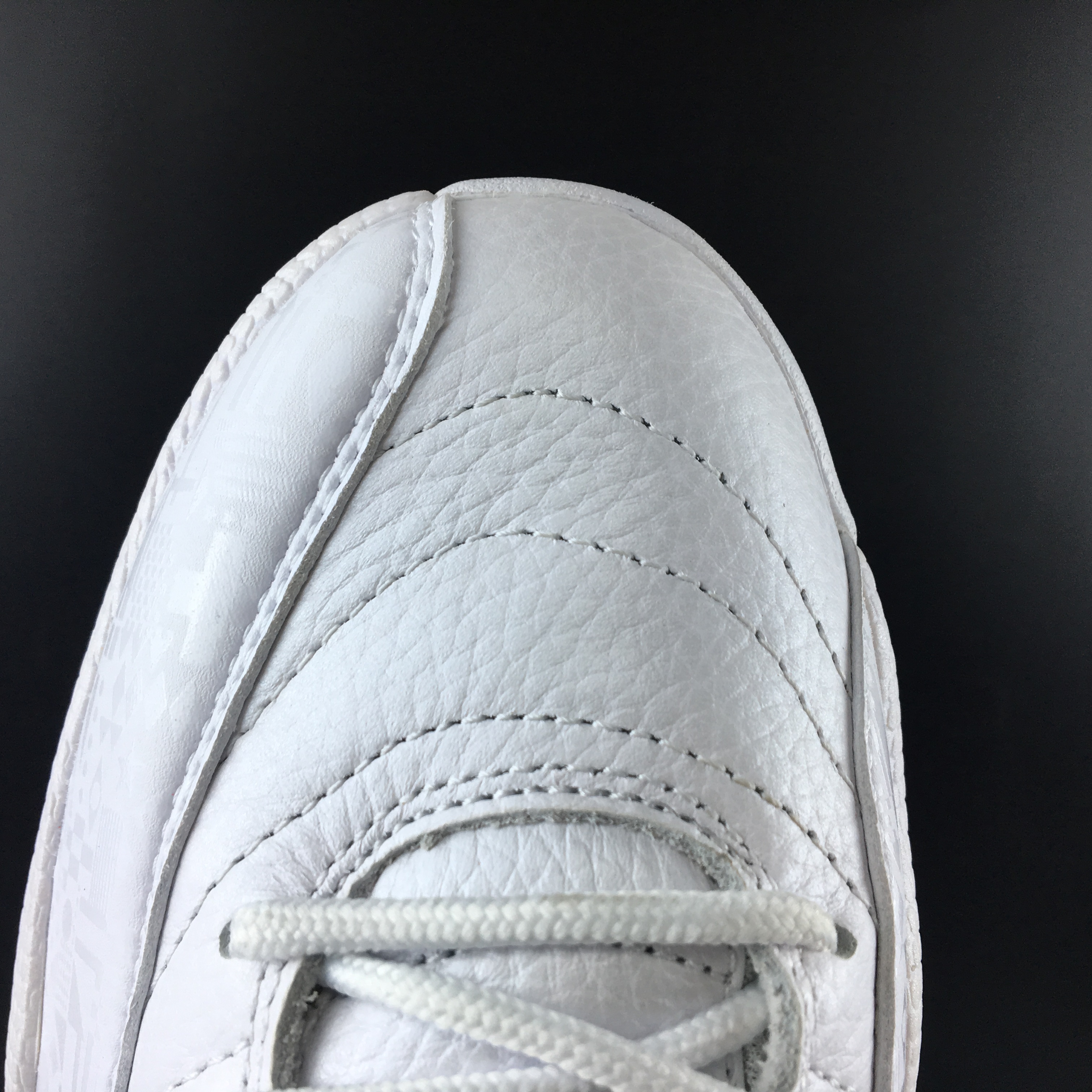 AIR JORDAN 12 “FIBA” 130690-107