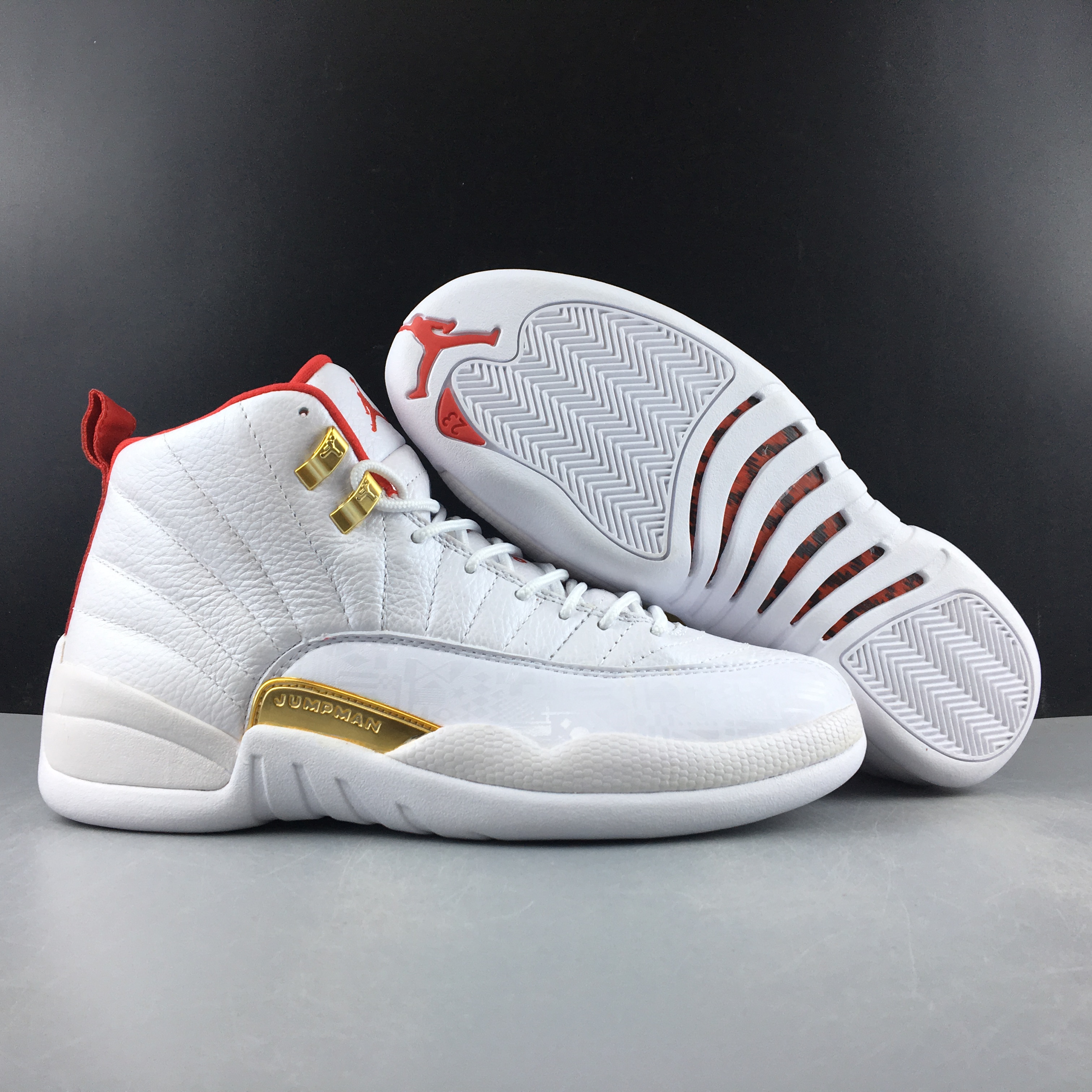 AIR JORDAN 12 “FIBA” 130690-107