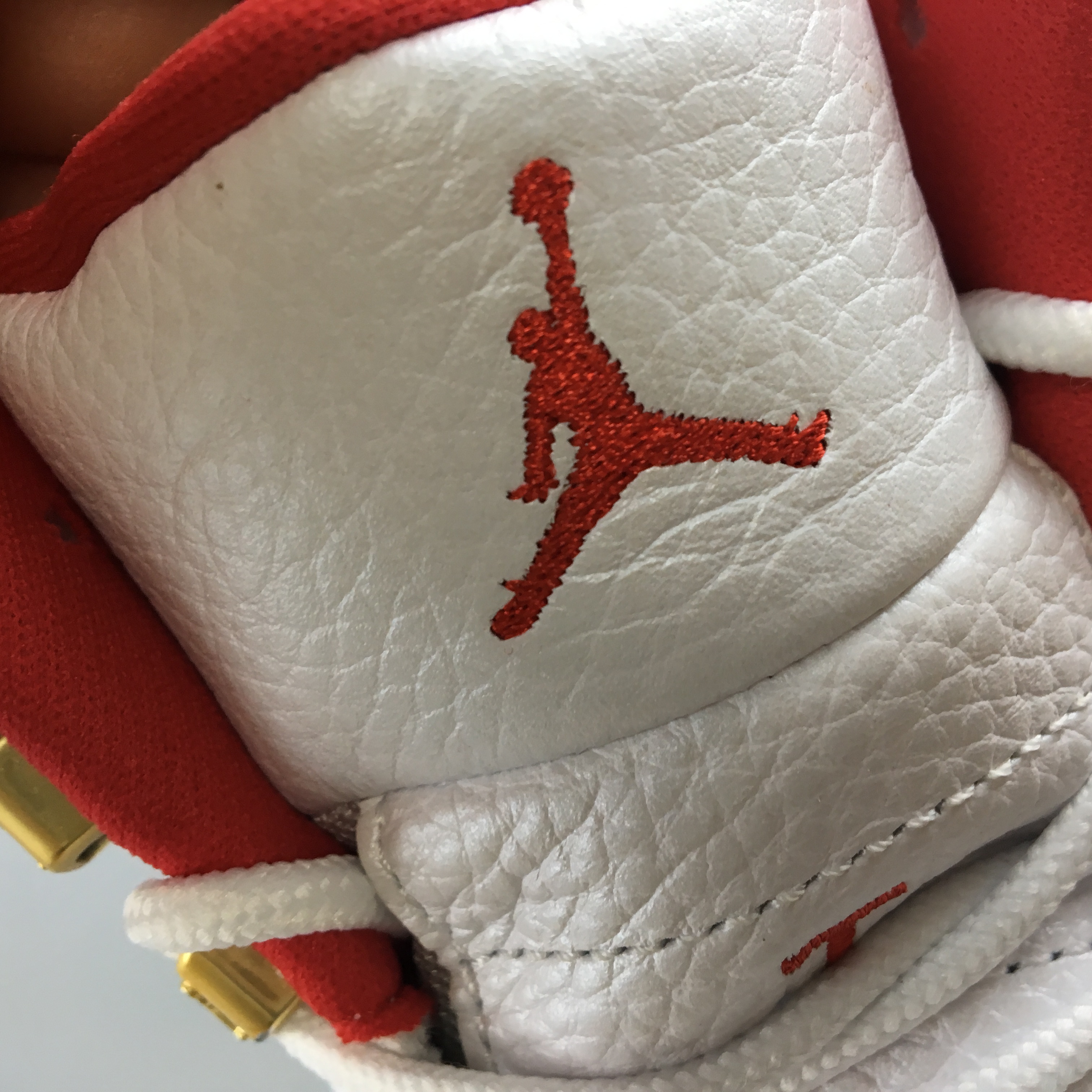 AIR JORDAN 12 “FIBA” 130690-107