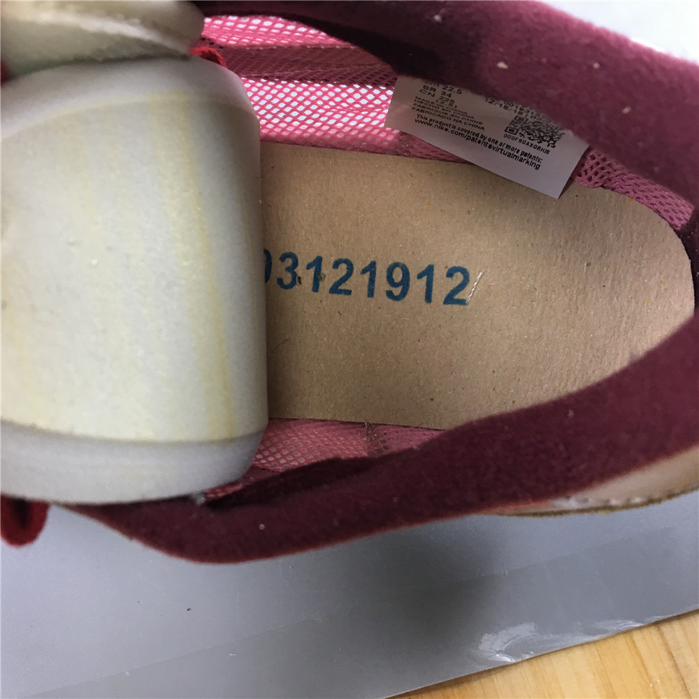 SACAI X  NIKE LVD WAFFLE  DAYBREAK BV0073-500