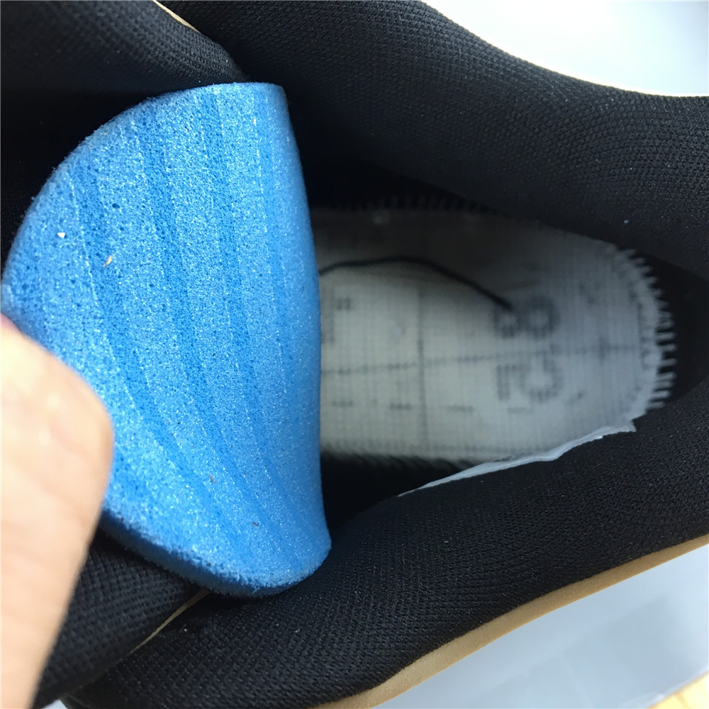 AIR JORDAN 4 “MUSHROOM”AQ9129-200