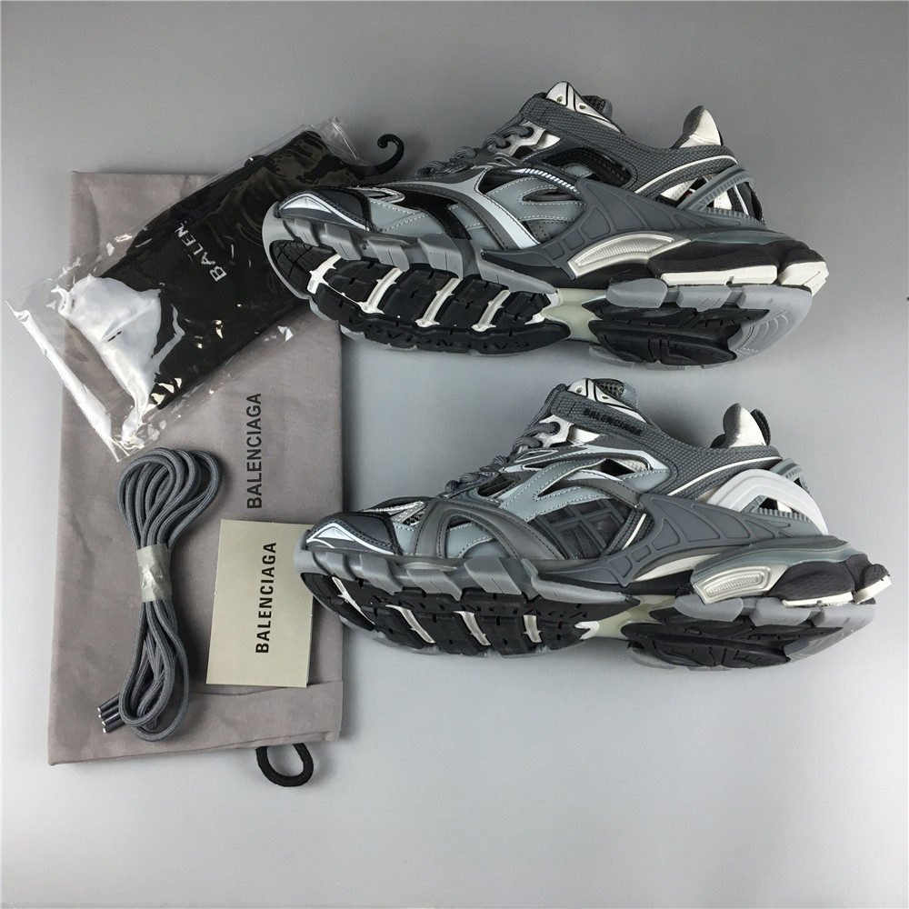 BLG 4TH GRAY