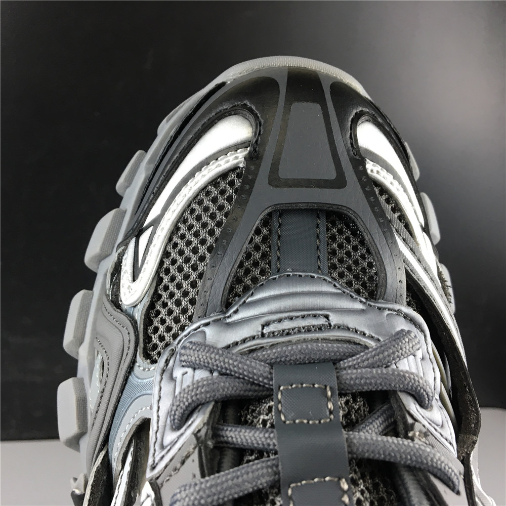 BLG 4TH GRAY