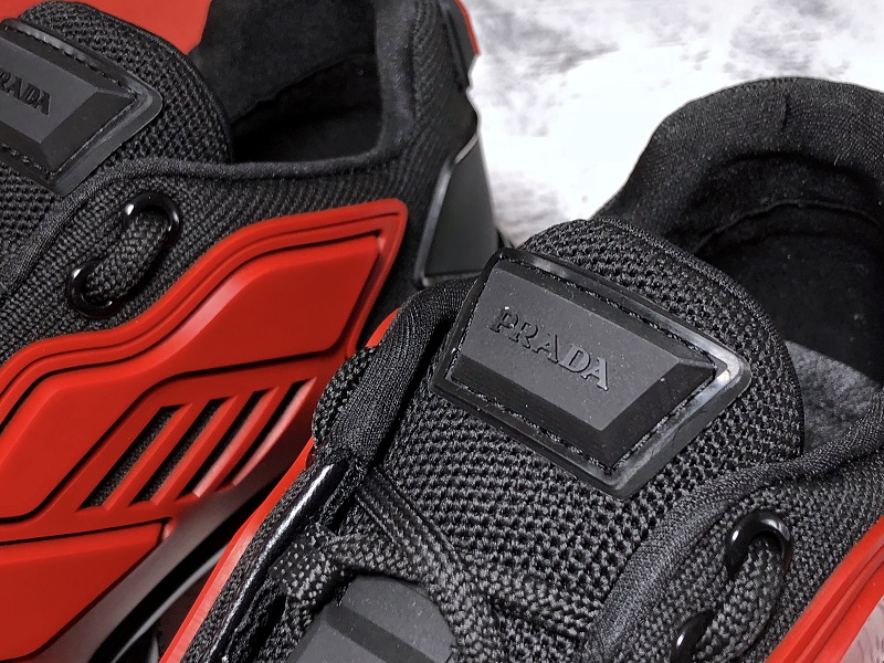 P*RADA BLACK&RED