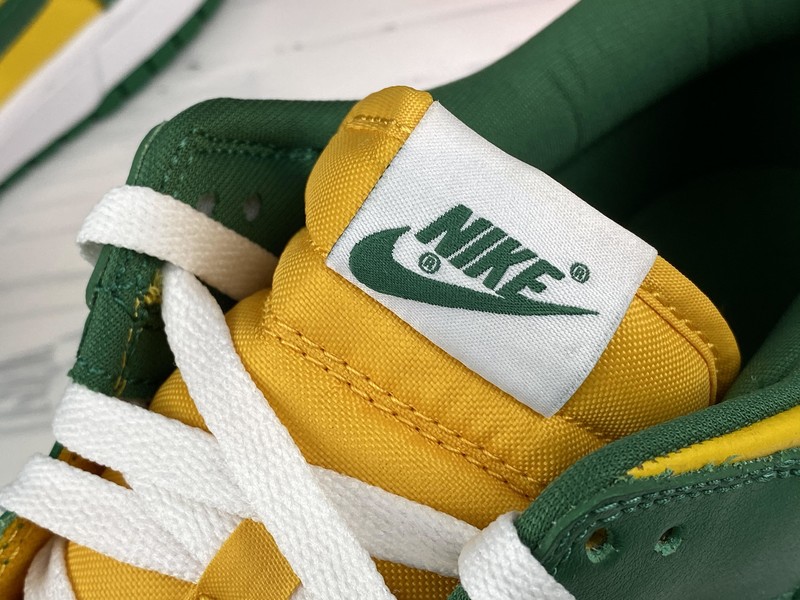 Nike Dunk Low SP “Brazil” CU1727-700