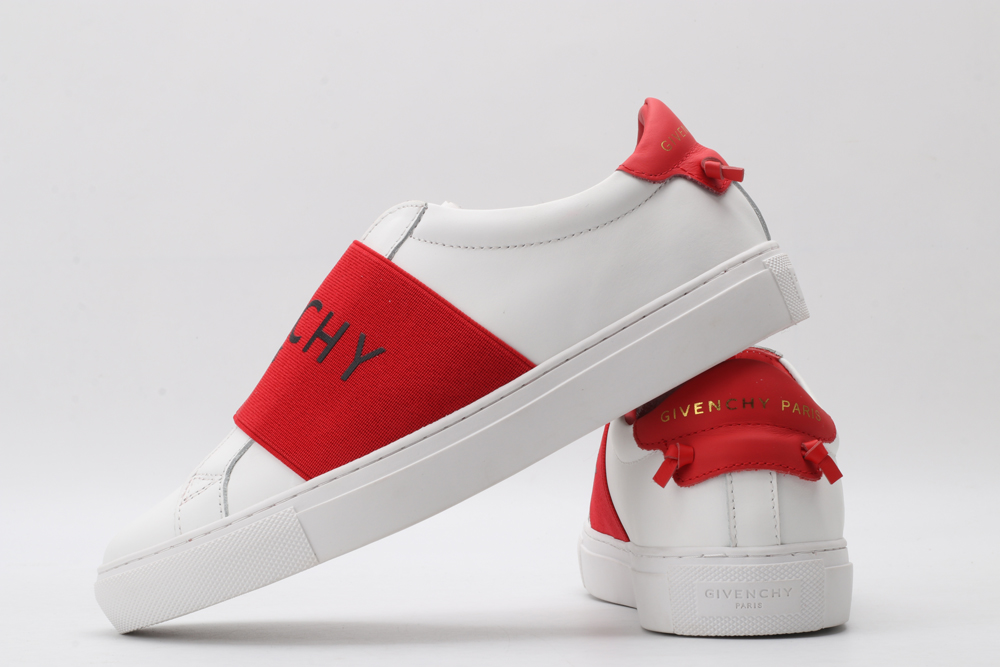 G*IVENCHY RED