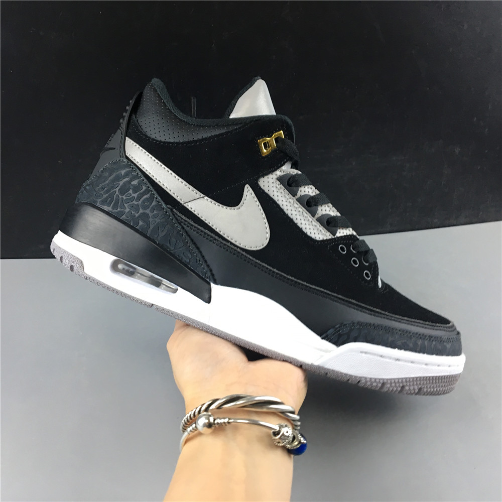 AIR JORDAN 3 GENERATION BLACK AND SHITE SILVER 3M REFLECTIVE