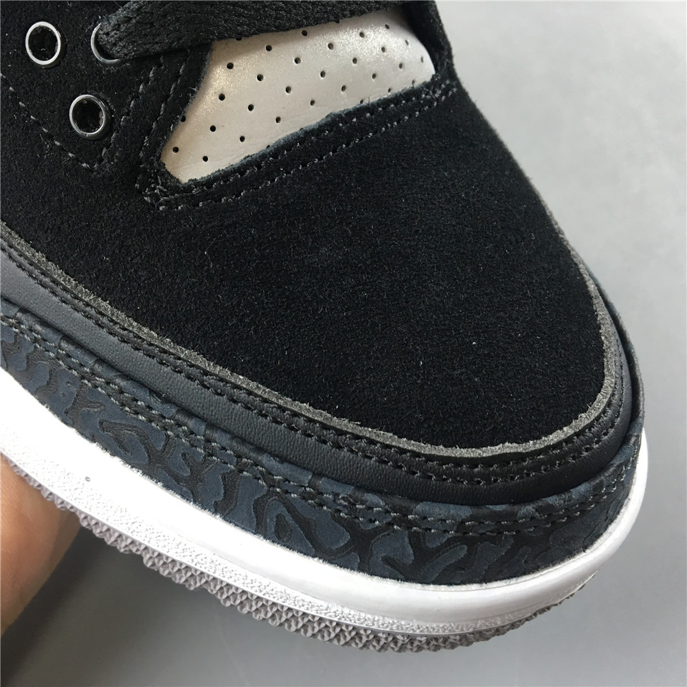 AIR JORDAN 3 GENERATION BLACK AND SHITE SILVER 3M REFLECTIVE