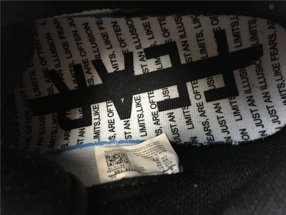 Air Jordan 1 "Fearless"CK5666-100