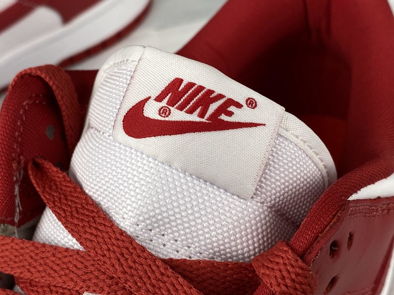 Nike Dunk Low SP “University Red”Style Code: CU1727-100