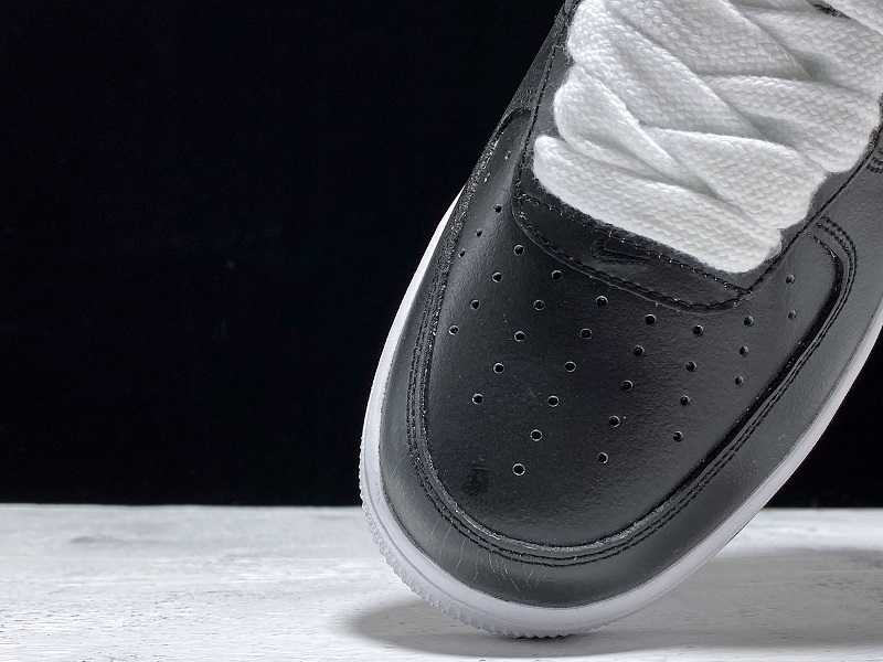 PEACEMINUSONE x Nike Air Force 1 AQ3692-001