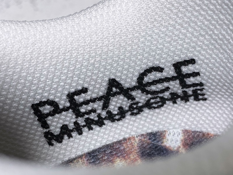 PEACEMINUSONE x Nike Air Force 1 AQ3692-001