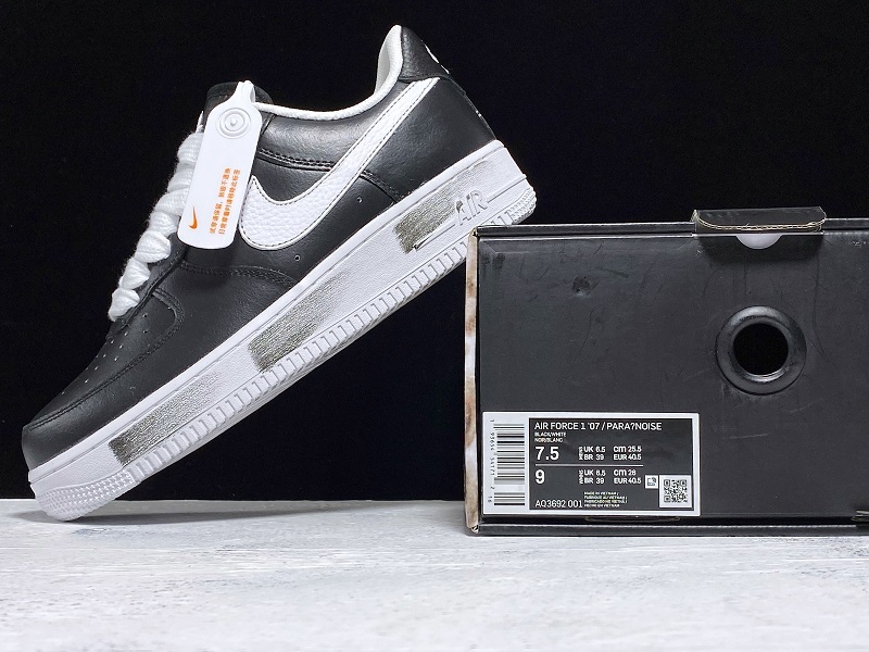 PEACEMINUSONE x Nike Air Force 1 AQ3692-001
