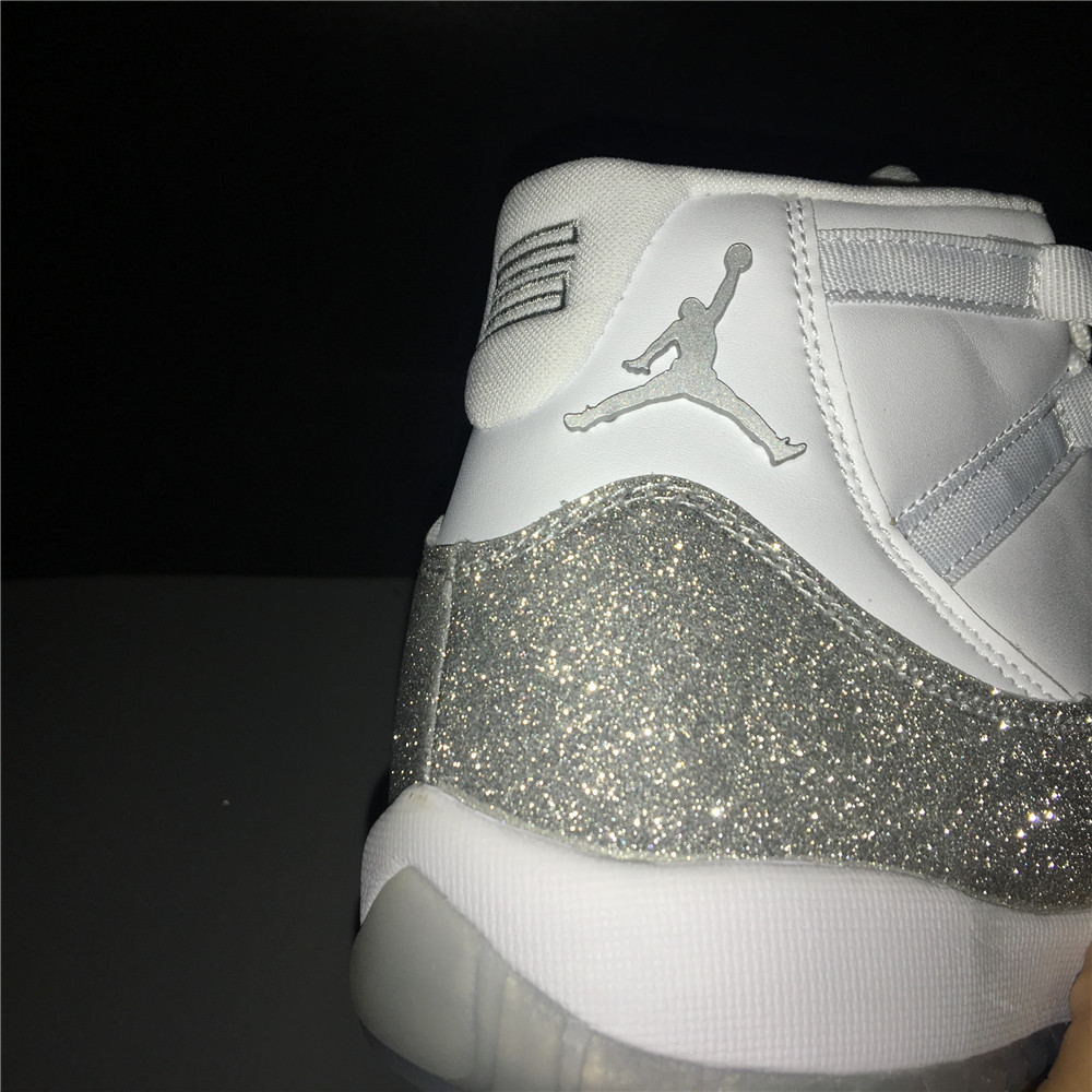 Air Jordan 11 WMNS Metallic Silver