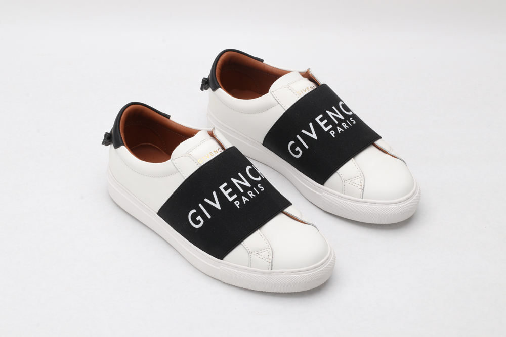 G*IVENCHY WHITE&BLACK