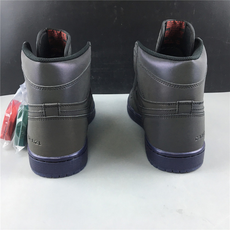 AIR JORDAN 1 Zoom Fearless 3M BV0006-900