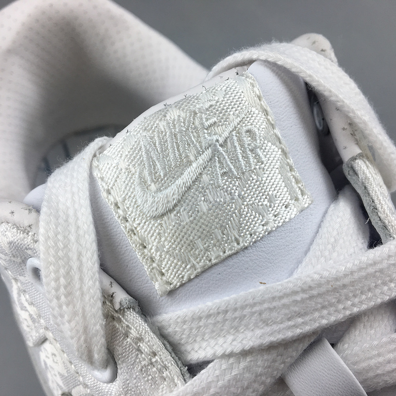 CLOT x Nike Air Force 1 Premium AO9286-100