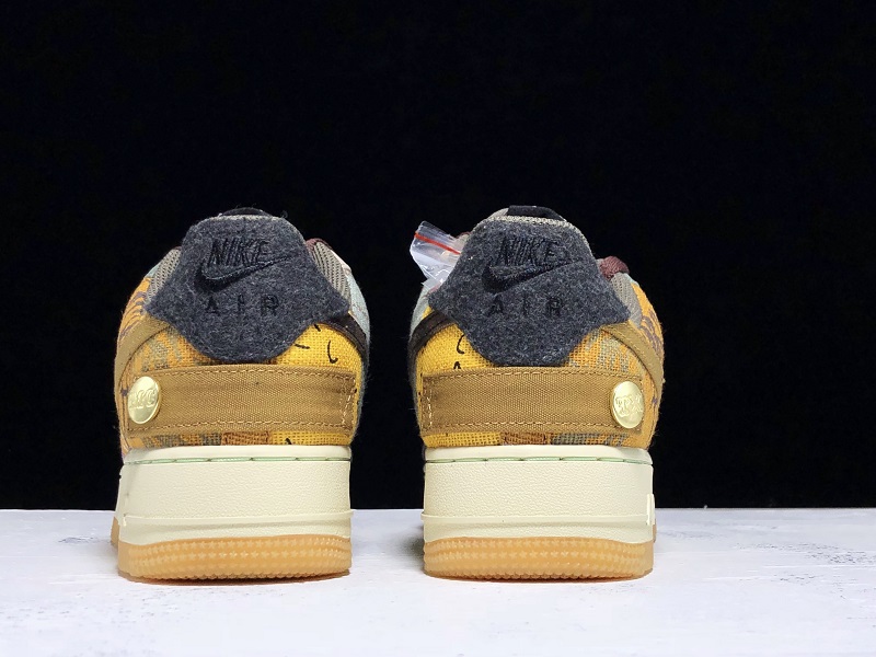 Nike Air Force 1 x Travis Scott CN2405-900
