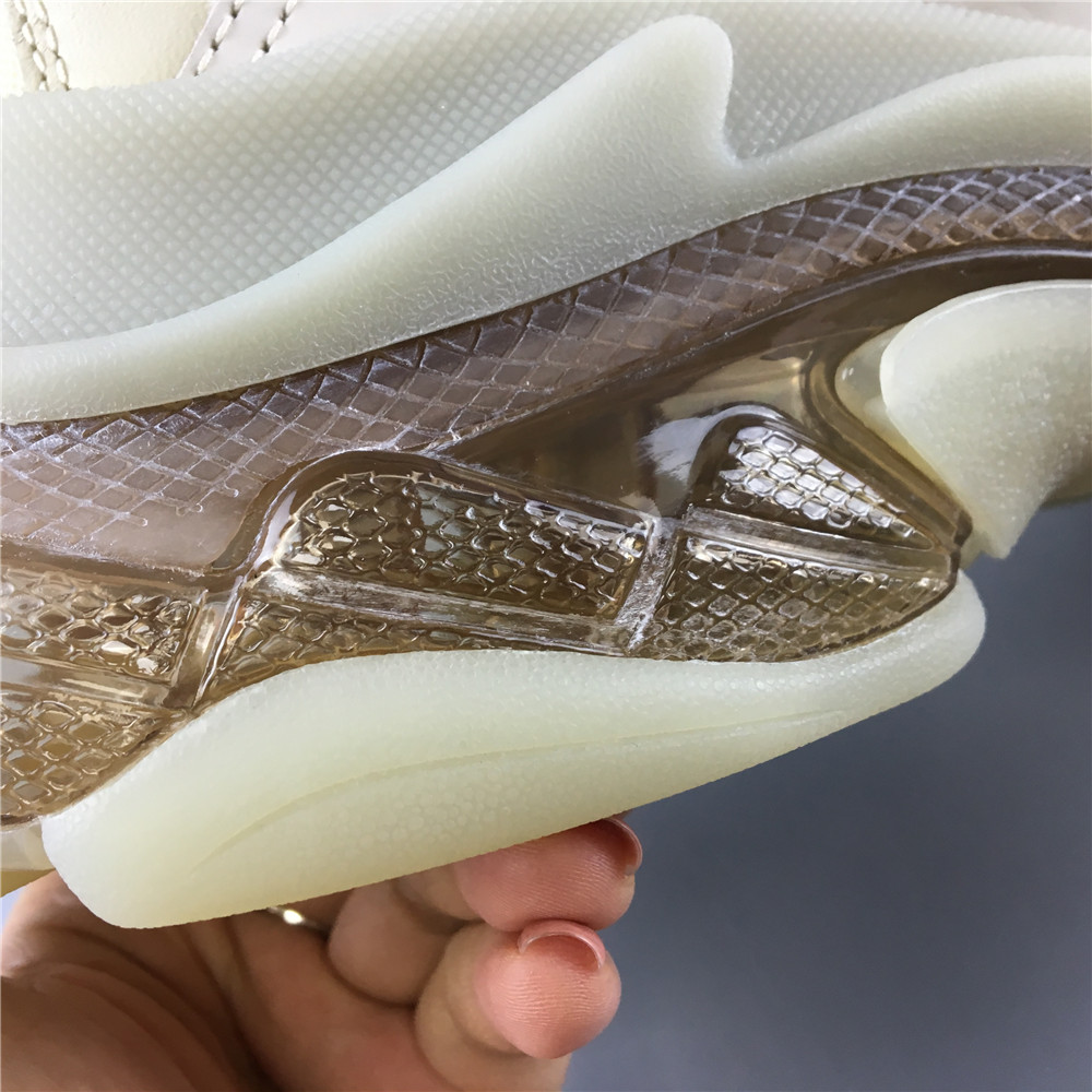 BLG Triple S