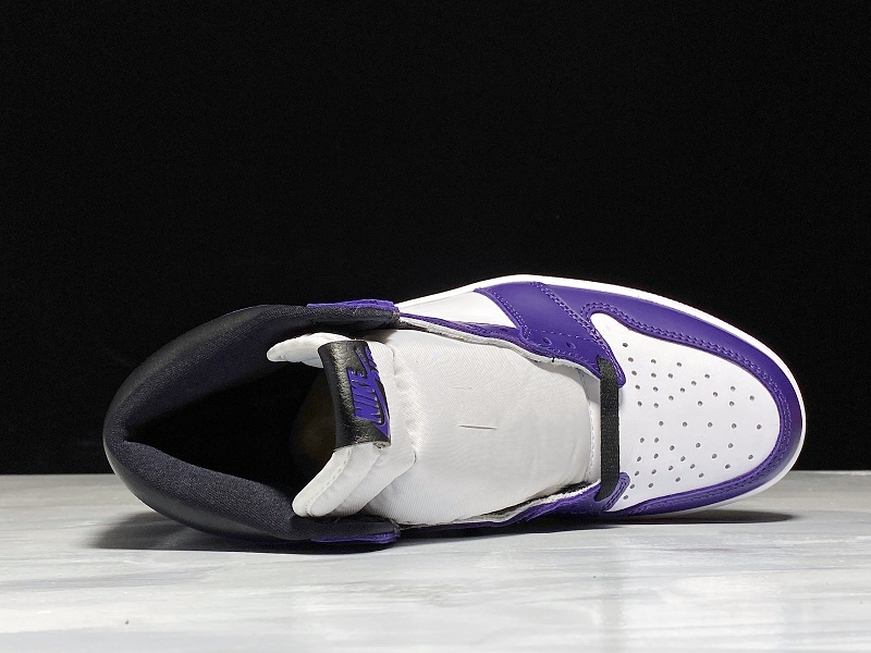 Air Jordan 1 Court Purple High OG 555088-500
