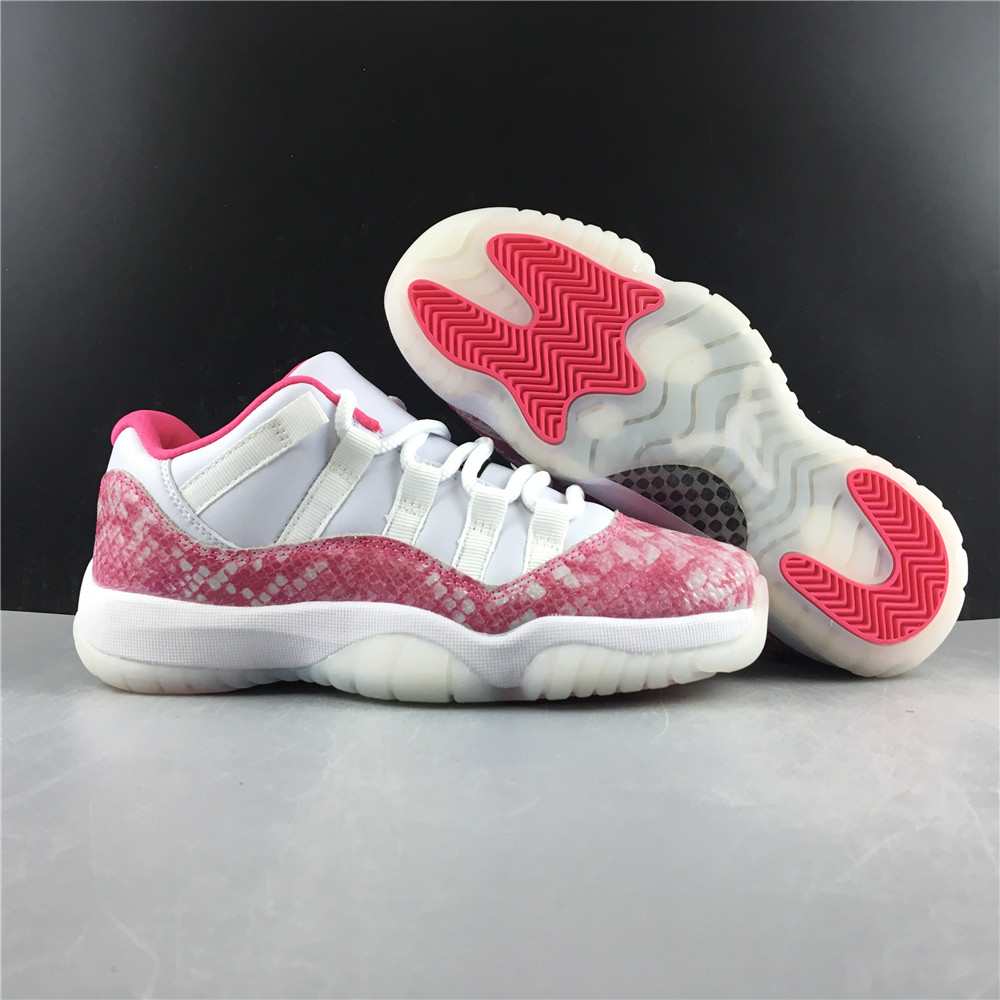 Air Jordan 11 Retro Low SNAKE NAVY PINK-WHITE