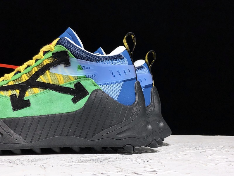 OFF-WHITE c/o ODSY-1000 Sneakers