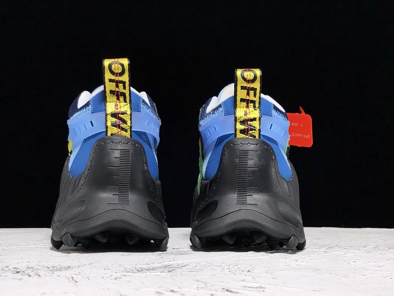 OFF-WHITE c/o ODSY-1000 Sneakers