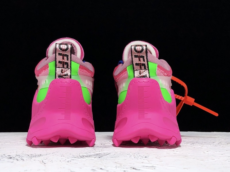OFF-WHITE c/o ODSY-1000 Sneakers