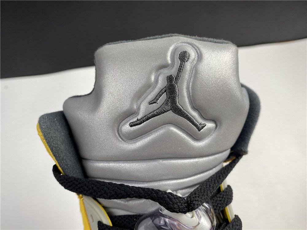 Jordan 5 Retro Tokyo T23