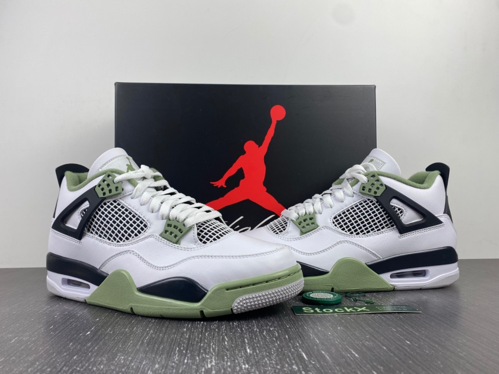 Jordan 4 Retro Seafoam