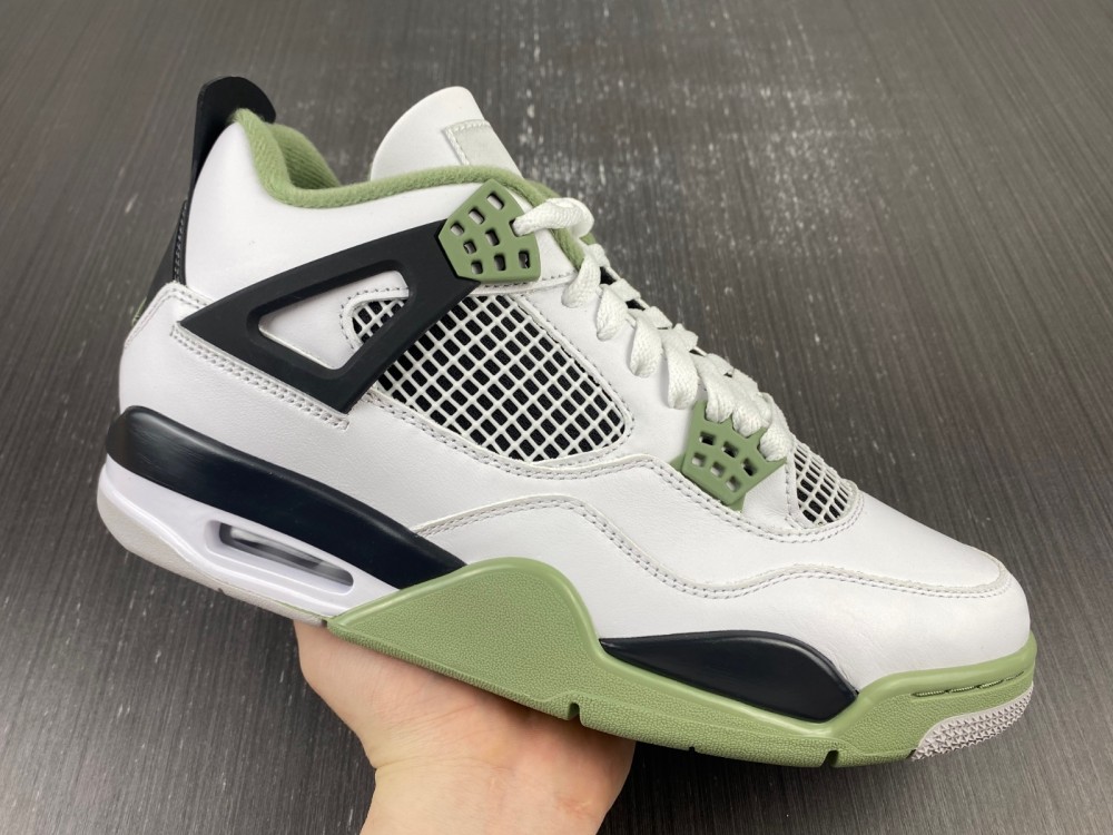 Jordan 4 Retro Seafoam