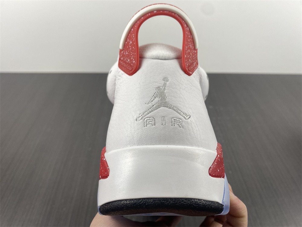 Air Jordan 6 Red Oreo