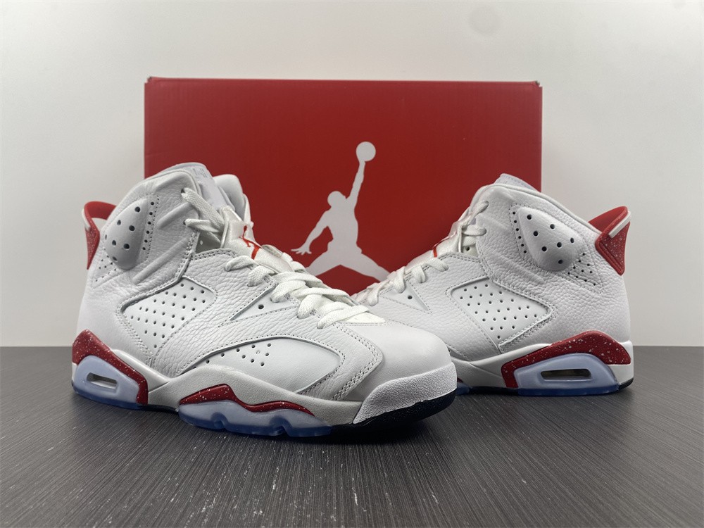 Air Jordan 6 Red Oreo