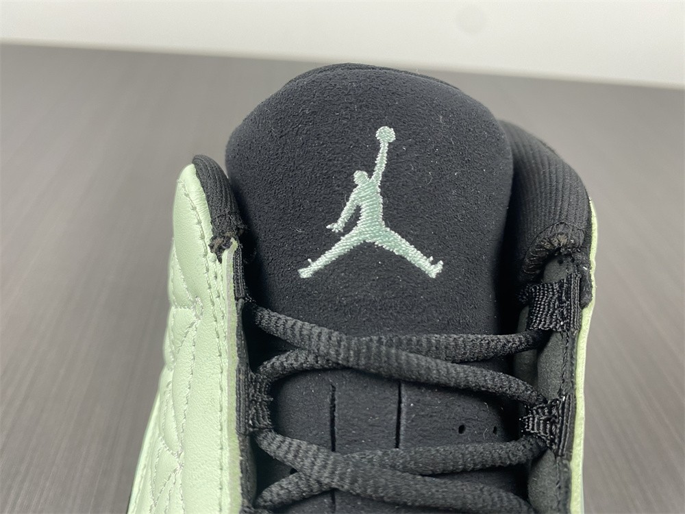 Air Jordan 13 Low Singles Day