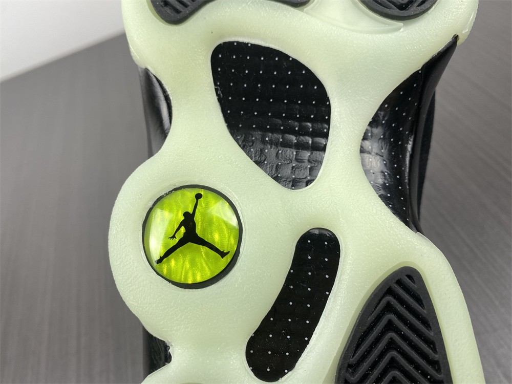 Air Jordan 13 Low Singles Day