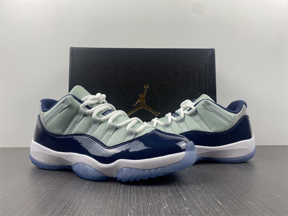 Jordan 11 Retro Low Georgetown