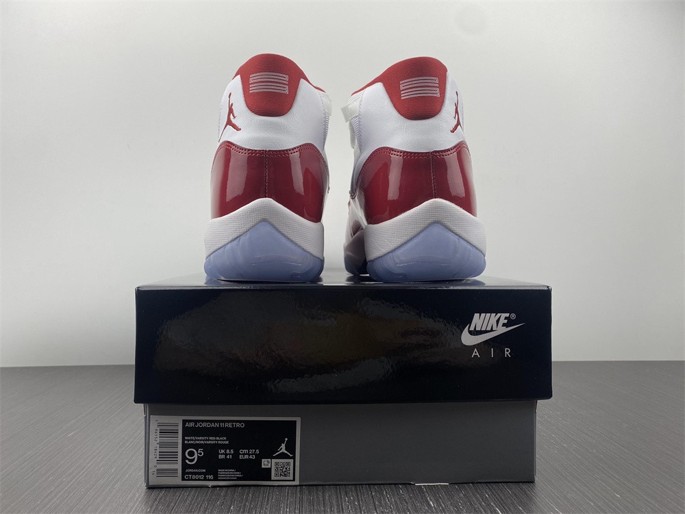 Air Jordan 11 Cherry
