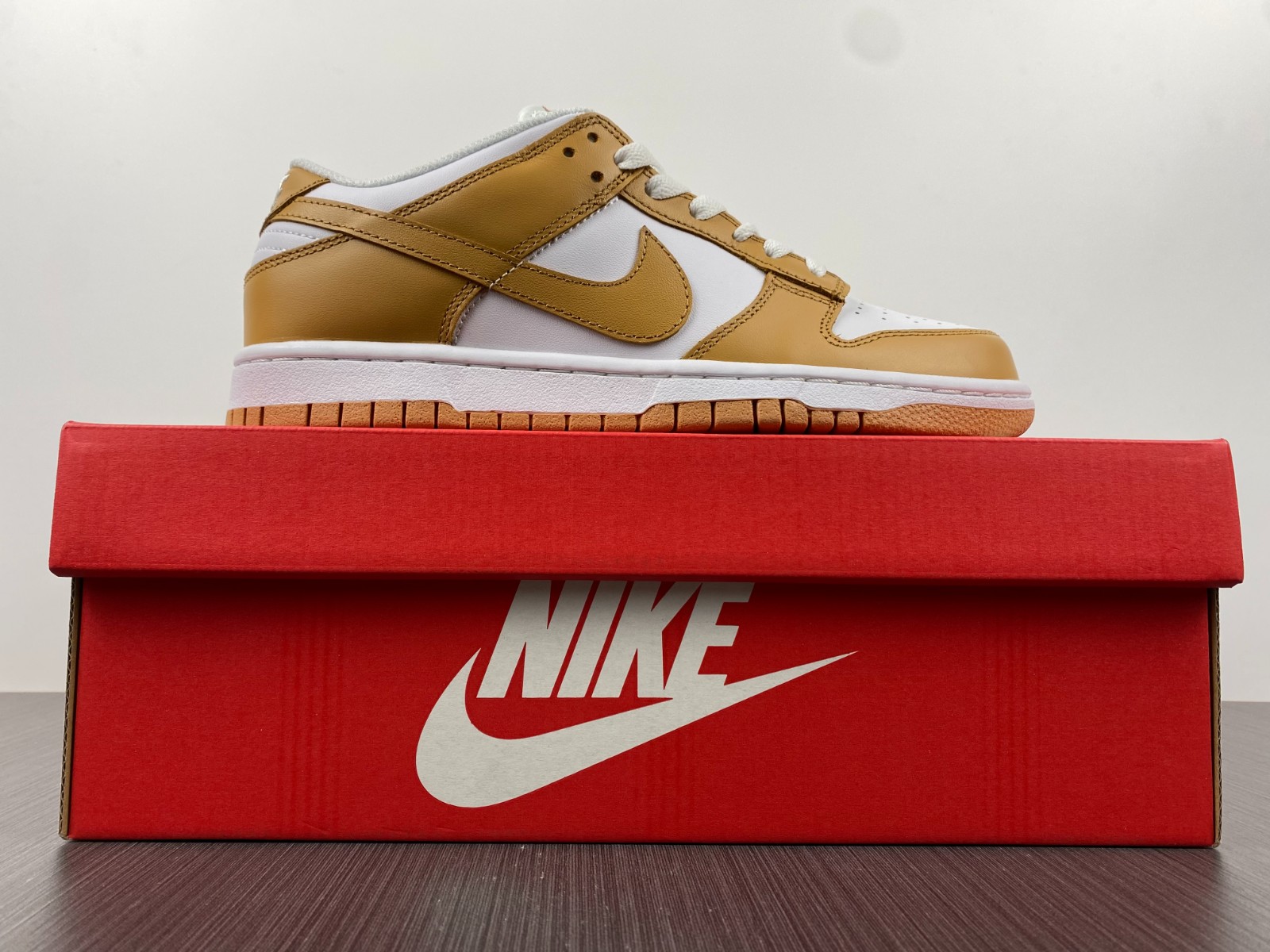 Nike Dunk Low Harvest Moon