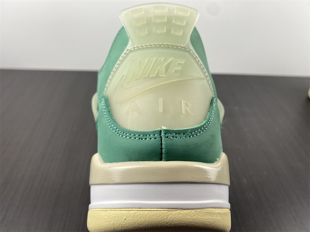 off-white x air jordan 4 sail neptune T*f*ny green