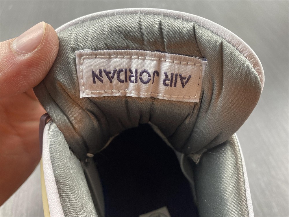 A Ma Maniere x Air Jordan 4 Free Game