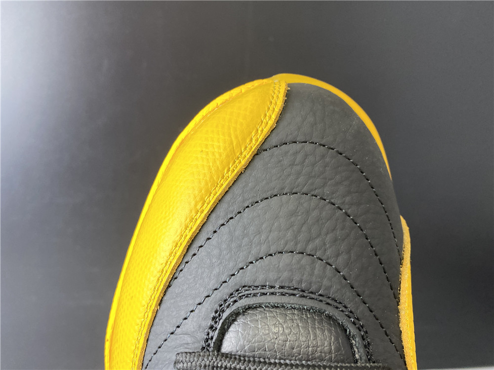 Air Jordan 12 “University Gold” 130690-070