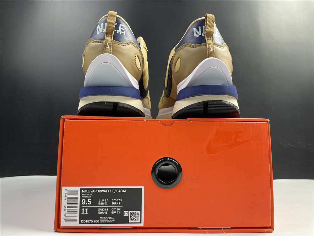 Sacai x Nike Vapor Waffle Sesame/Blue Void-White